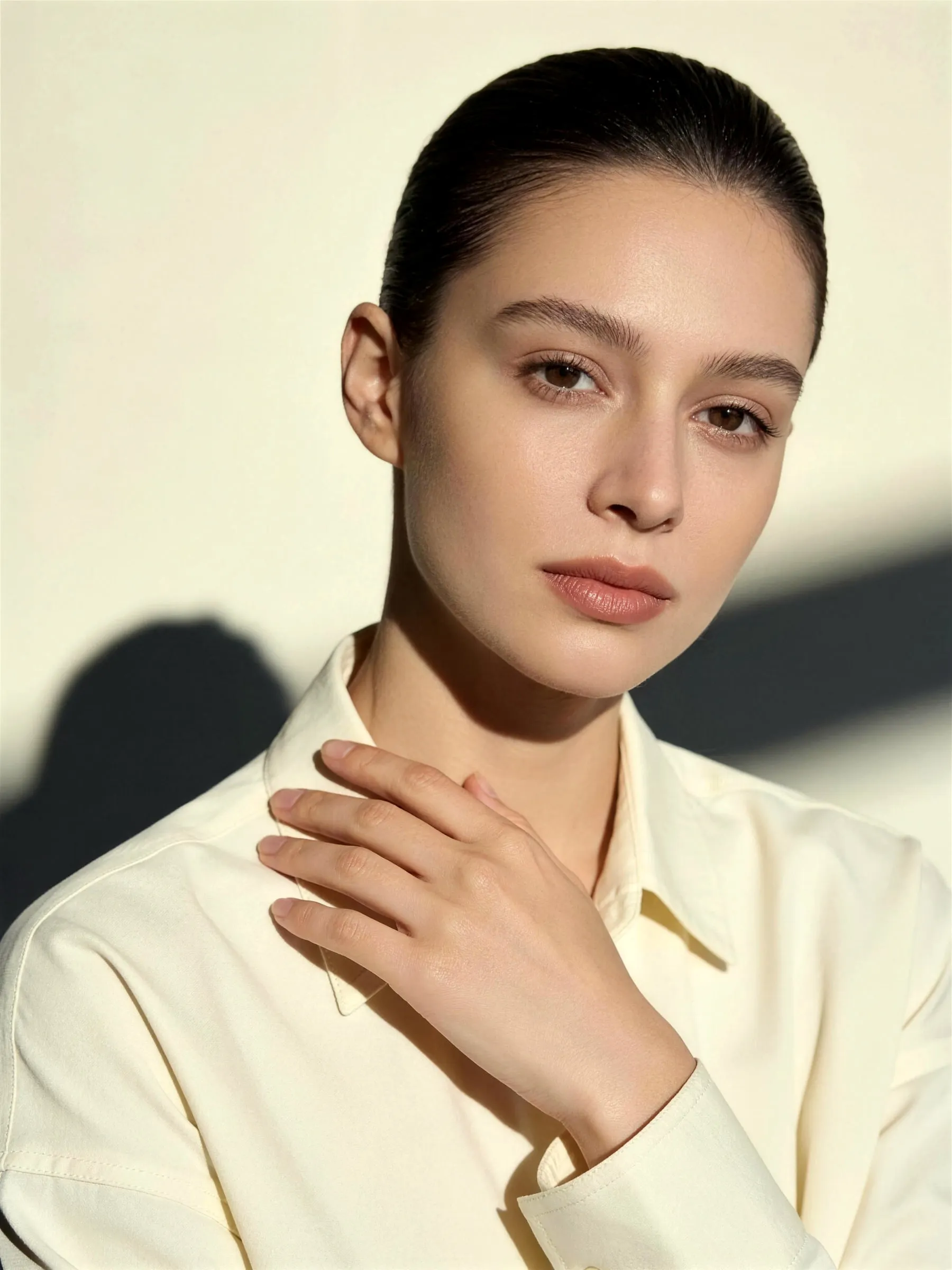 Hyperhidrosis treatment at RE/FACE—calm, dry hands